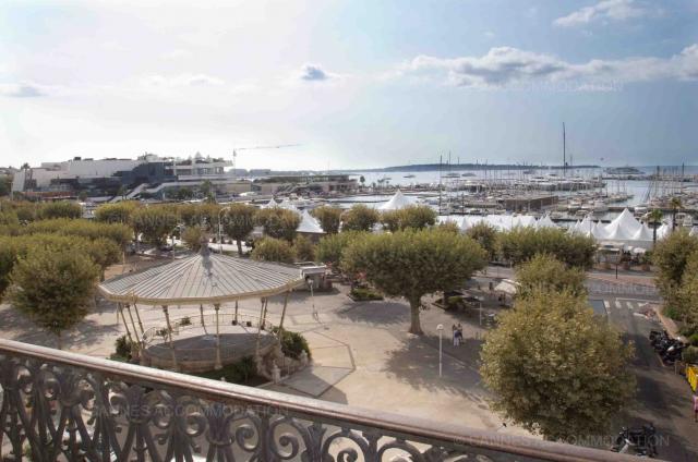 Location appartement Régates Royales de Cannes 2024 J -146 - Exterior - Carrousel 4