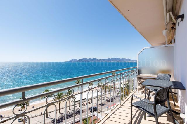 Location appartement Festival Cannes 2024 J -13 - Terrace - Kiss