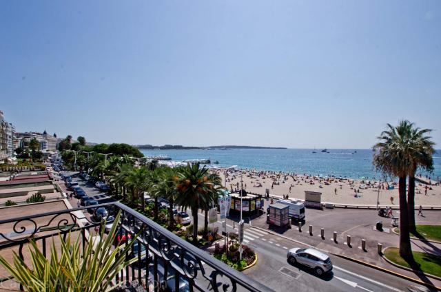 Holiday apartment and villa rentals: your property in cannes - Details - Aurore